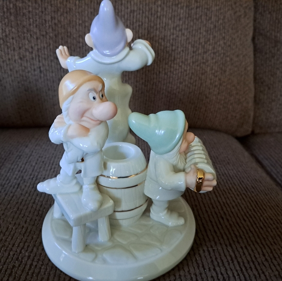 Disney Lenox Large Vintage Snow White & Seven Dwarfs candlestick set Like New - Picture 9 of 13